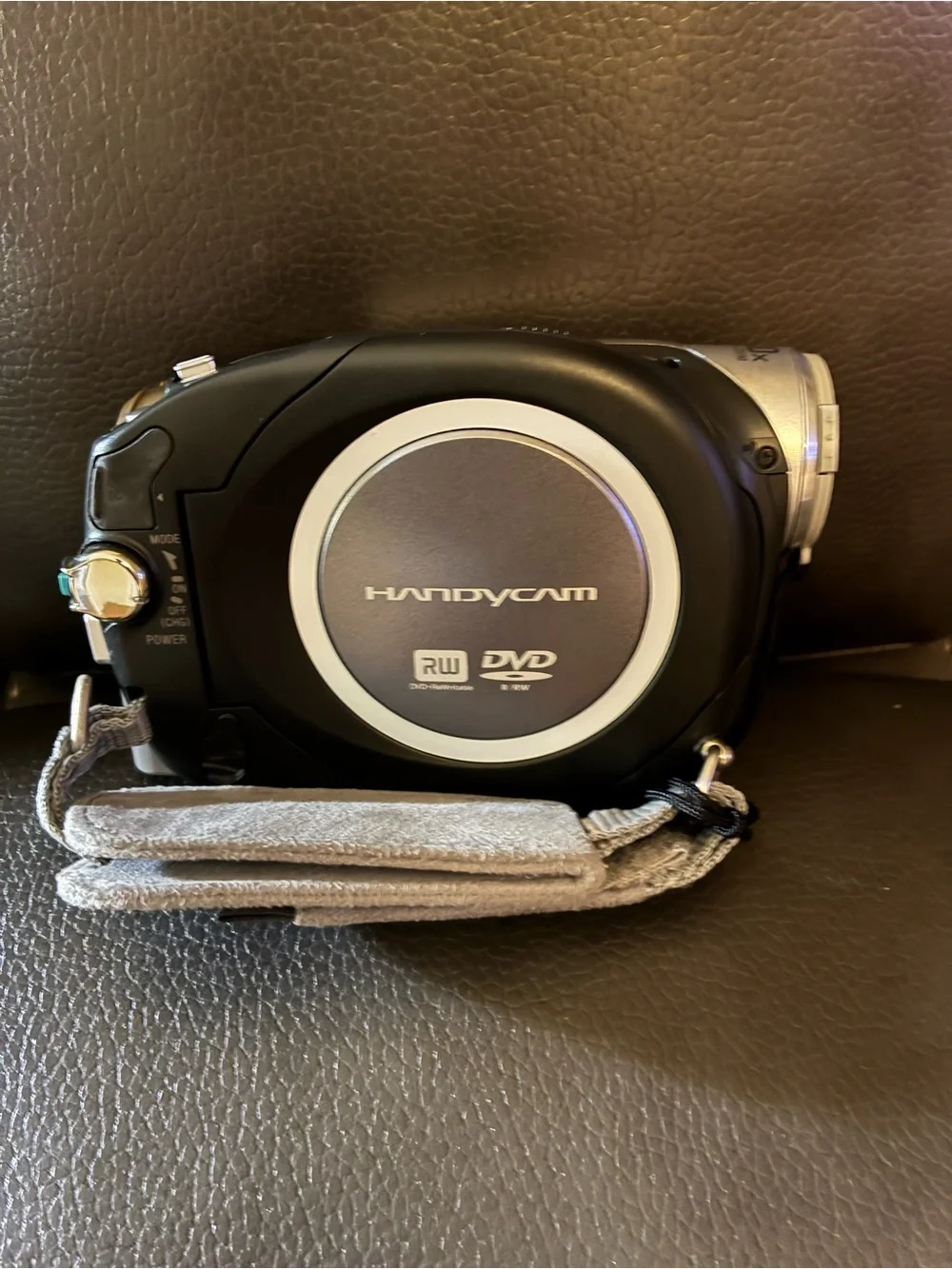 Sony Handycam DRC-DVD 92 Camcorder Bundled with Power Adapter & Carrying Case